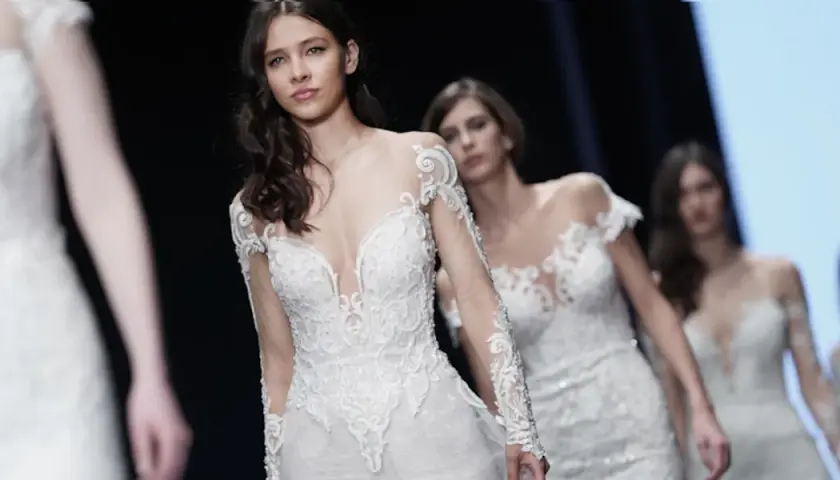 Jakie buty do sukni ślubnej boho, aby czuć się komfortowo i stylowo?